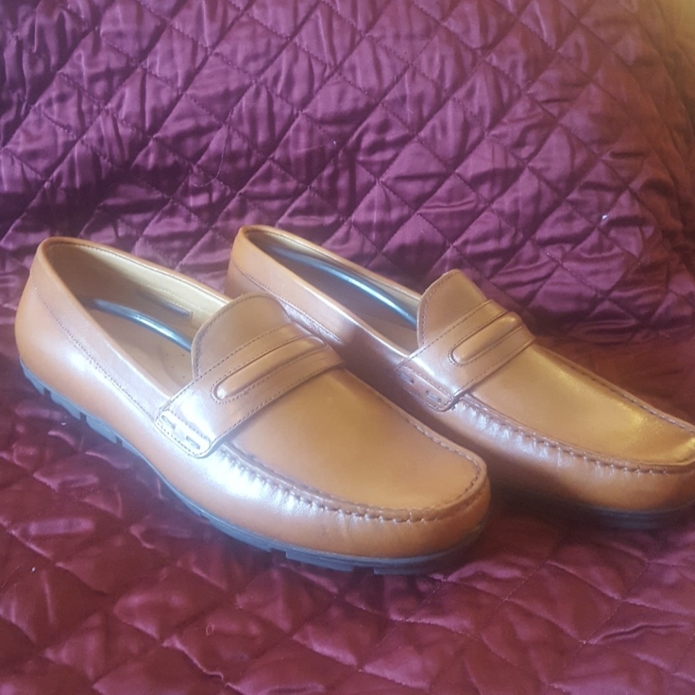 Vince Camuto 8M, 10.5, 11M